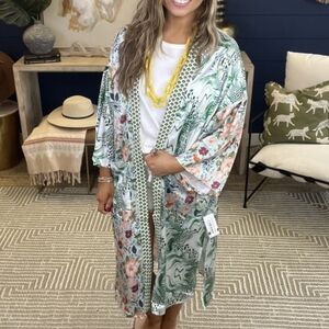 Mint Mix Kimono Cover Up - Like New, Animal Print & Floral Boho Vibes Green Pink
